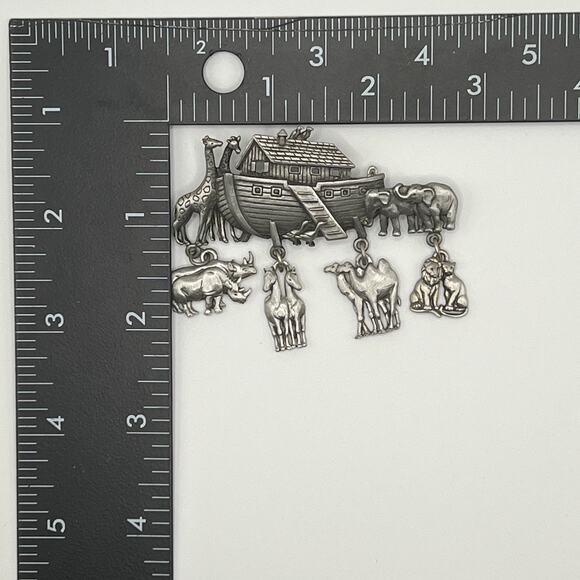 JJ Artifacts Jonette Noah's Arc Brooch Pin Two by Two Silver Tone - Picture 2 of 3